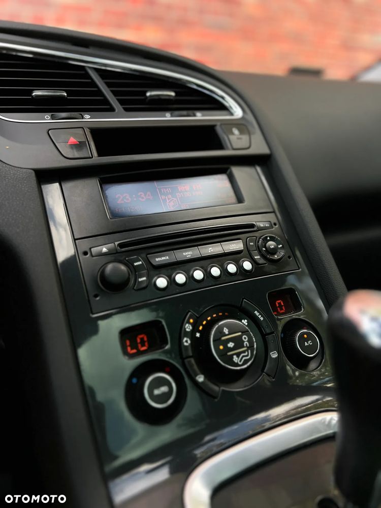 Peugeot 5008 1.6 HDi Premium - 22