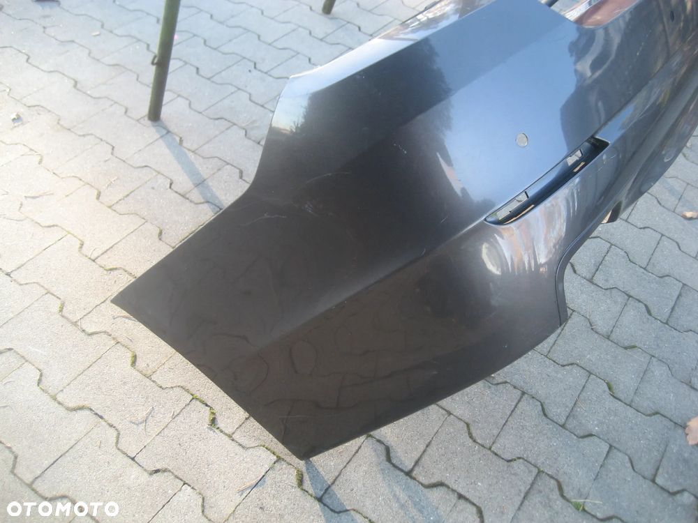 bmw f10 b90 550i 09-13r zderzak tył 4xpdc 5112 7233103 15857711 - 2