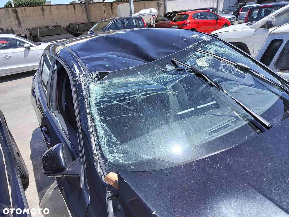 BMW Seria 1 118i - 8