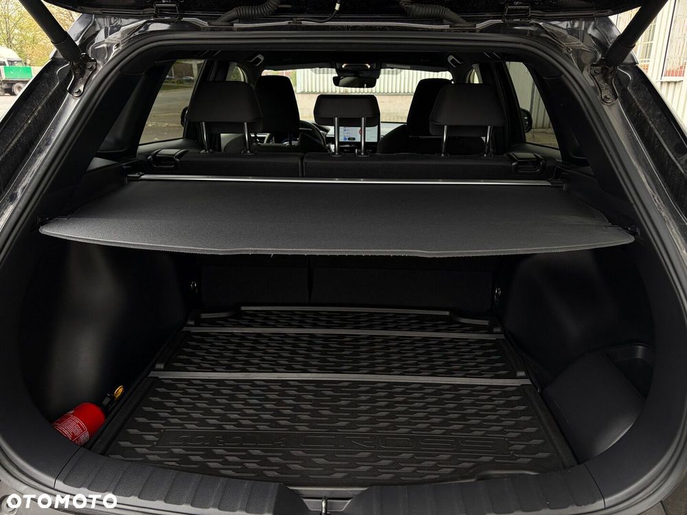 Toyota Corolla Cross - 27