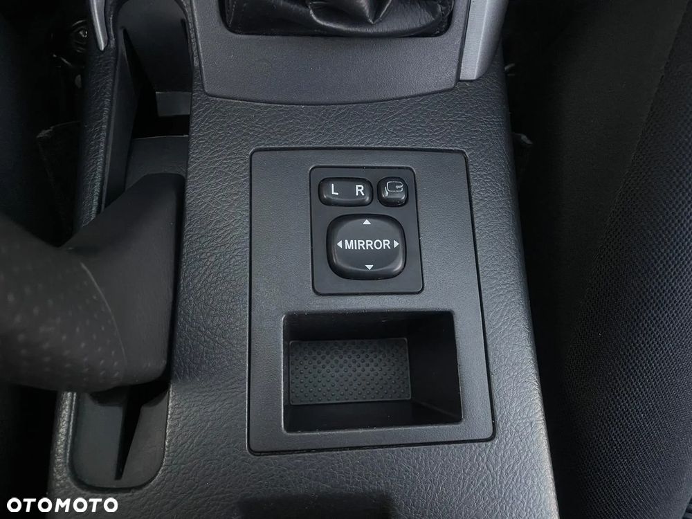 Toyota RAV4 - 27