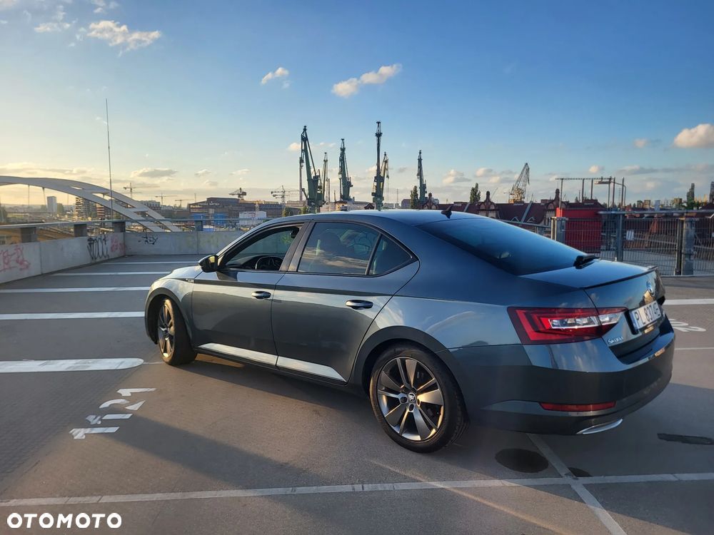 Skoda Superb 1.4 TSI ACT Sportline DSG - 3