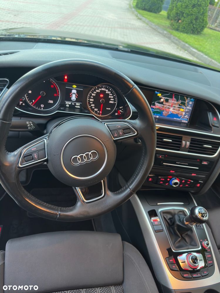 Audi A4 Avant 2.0 TDI DPF S line Sportpaket - 9