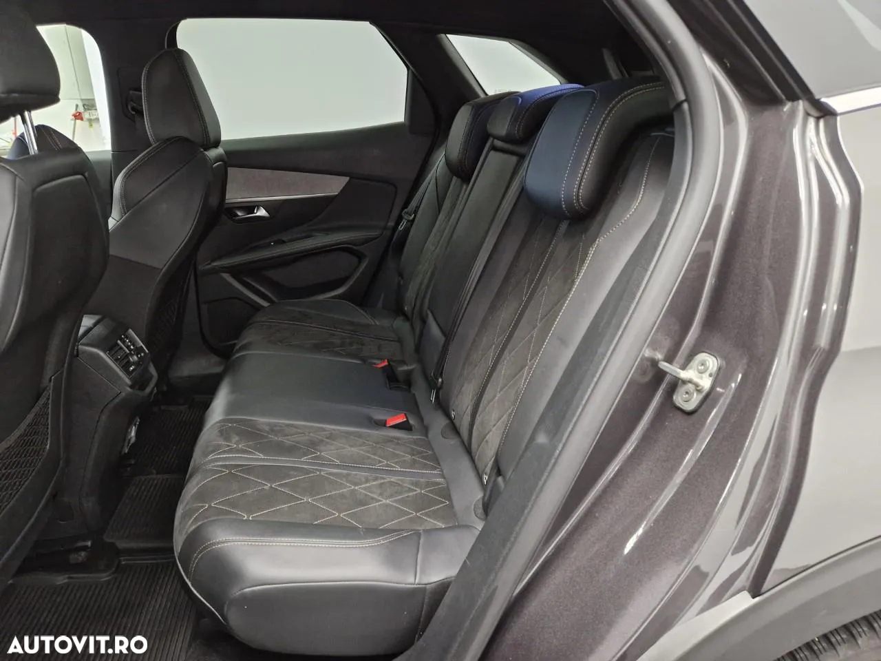Peugeot 3008 - 5