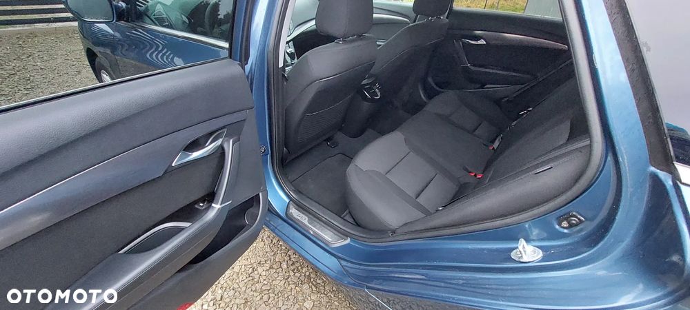 Hyundai i40 2.0 Premium - 19