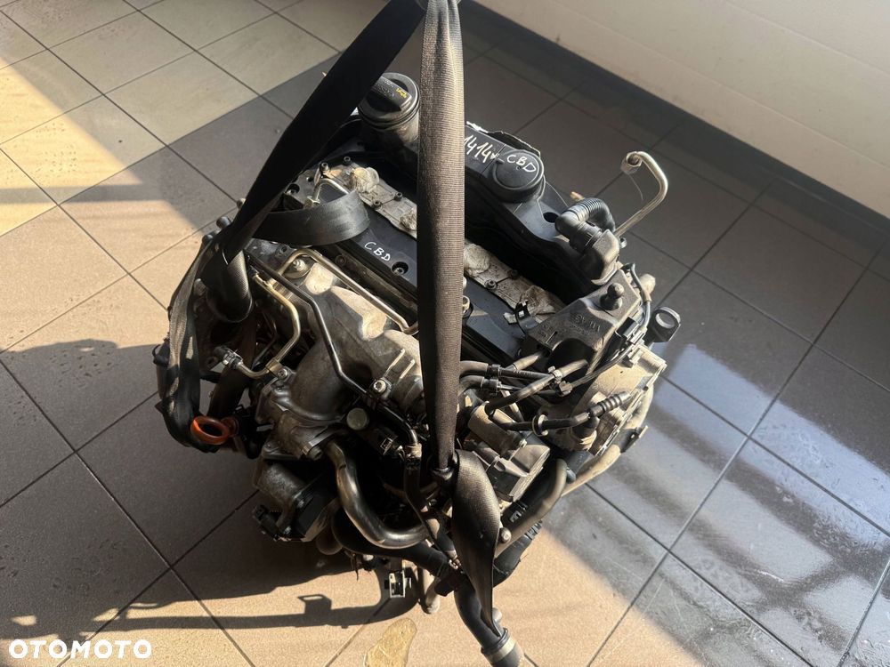 SILNIK 2.0 TDI CBD VW JETTA 2009 - 2
