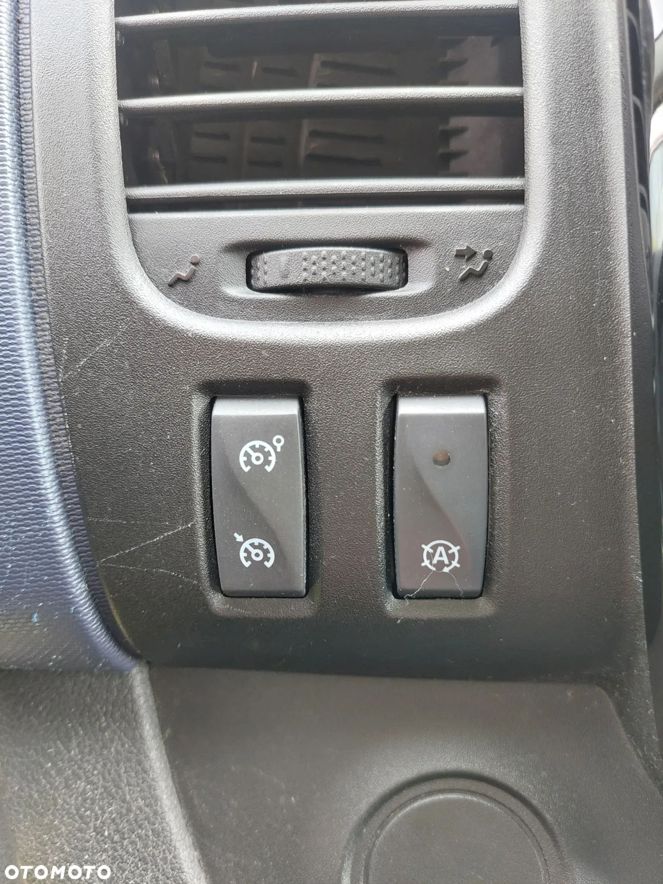 Renault Trafic - 19