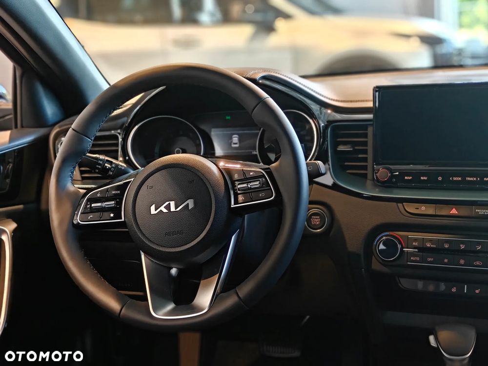 Kia XCeed - 9