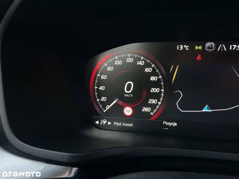 Volvo V60 Cross Country D4 AWD - 25