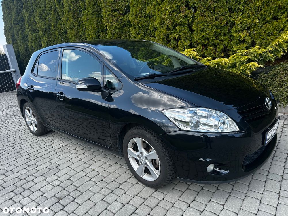 Toyota Auris 1.6 Premium - 9