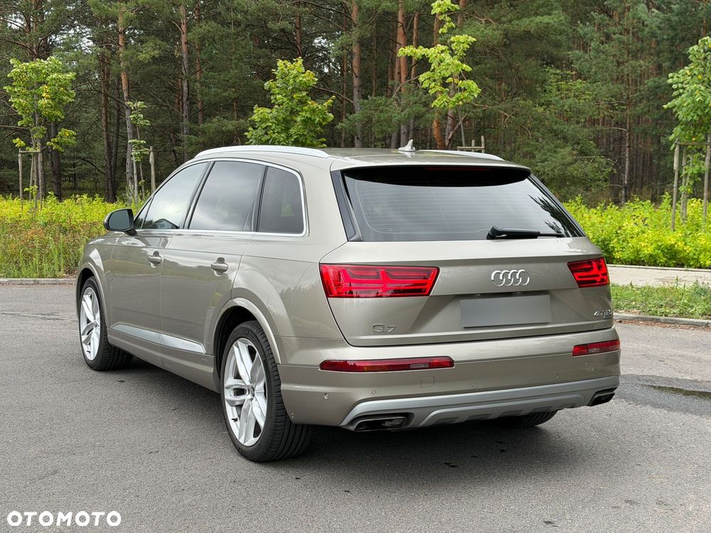 Audi Q7 3.0 TFSI Quattro Tiptronic - 10