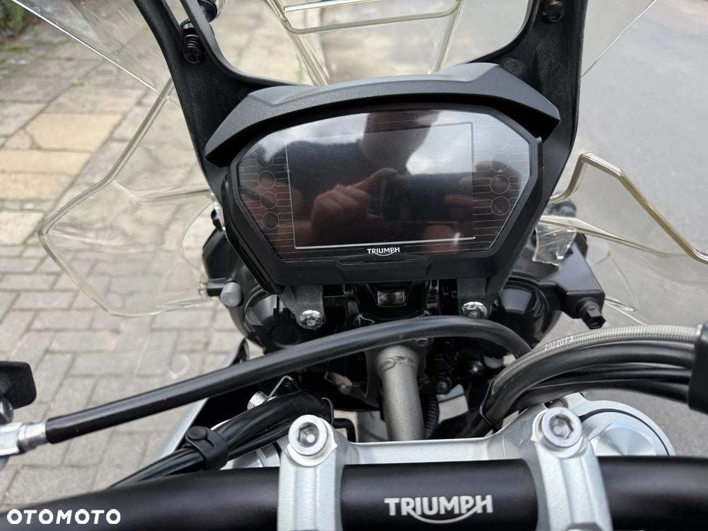 Triumph Tiger - 11