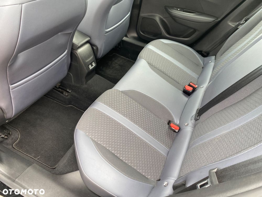 Peugeot 2008 BlueHDi 100 STOP & START Allure - 27