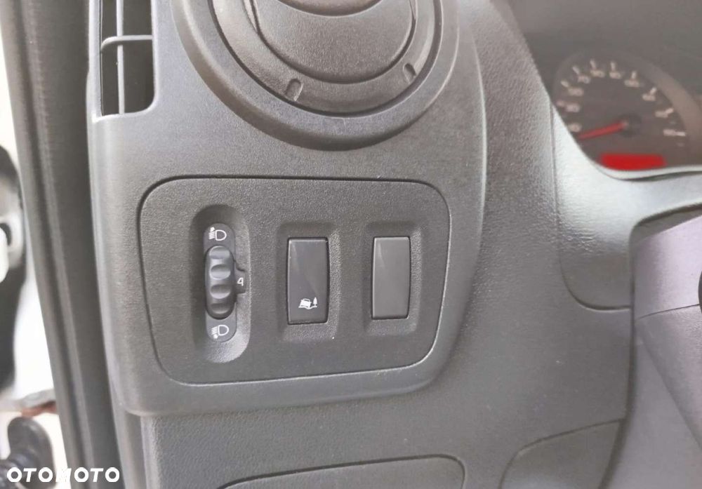 Renault Master - 12