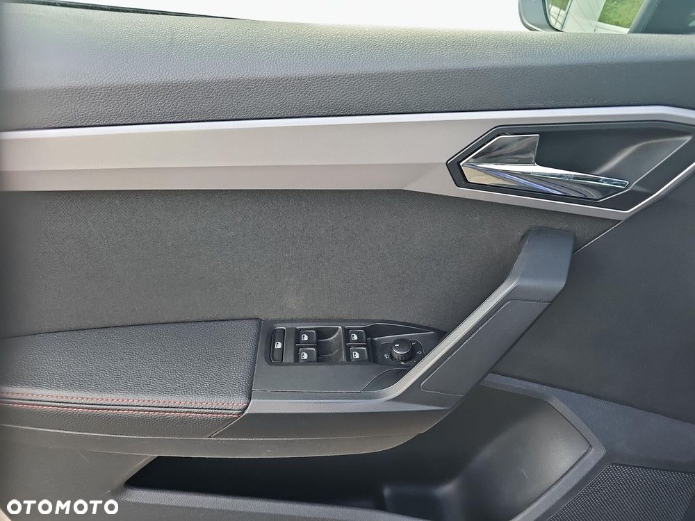 Seat Arona - 11