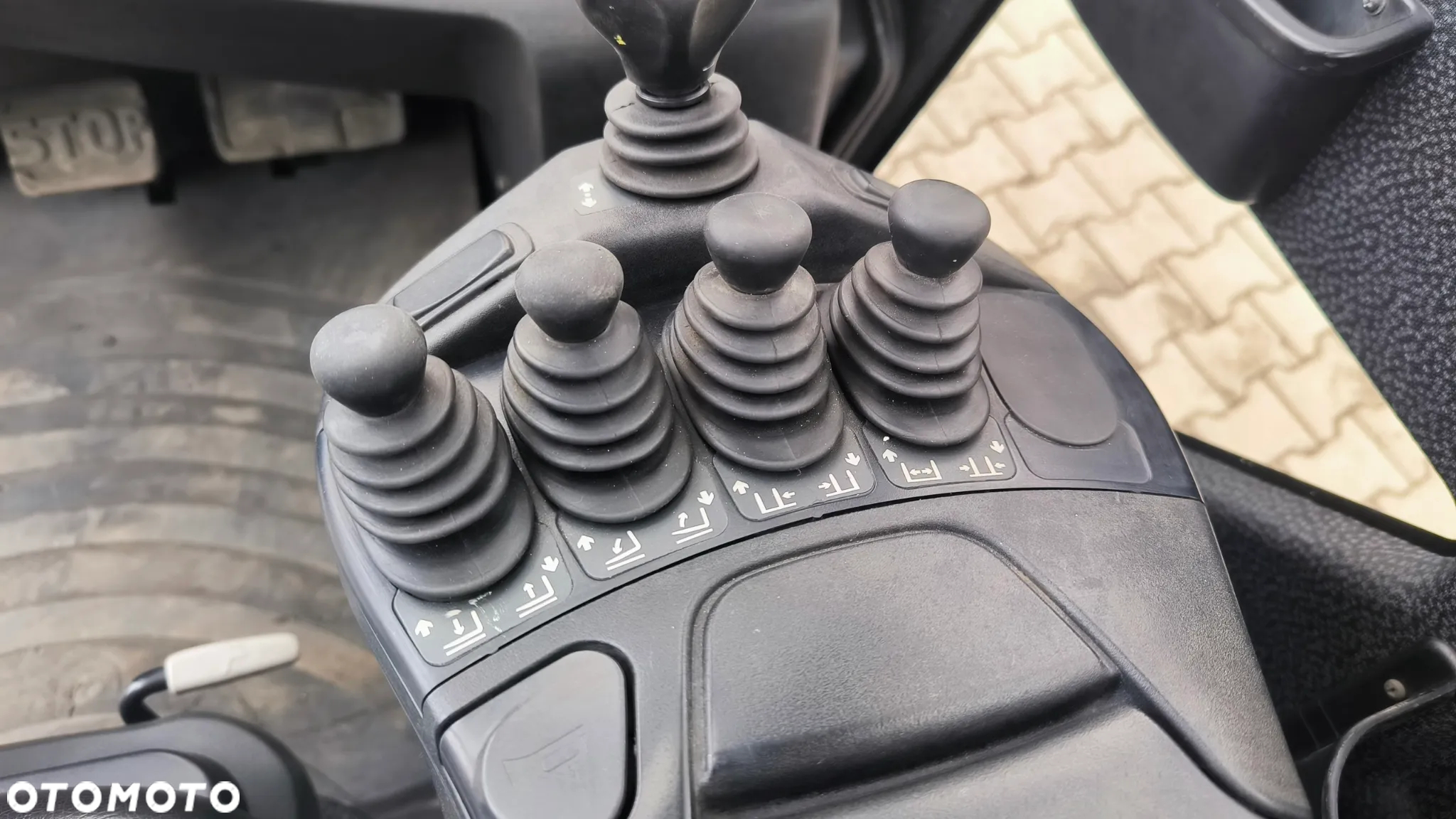 Linde H 25 D 02 / 600 - 12