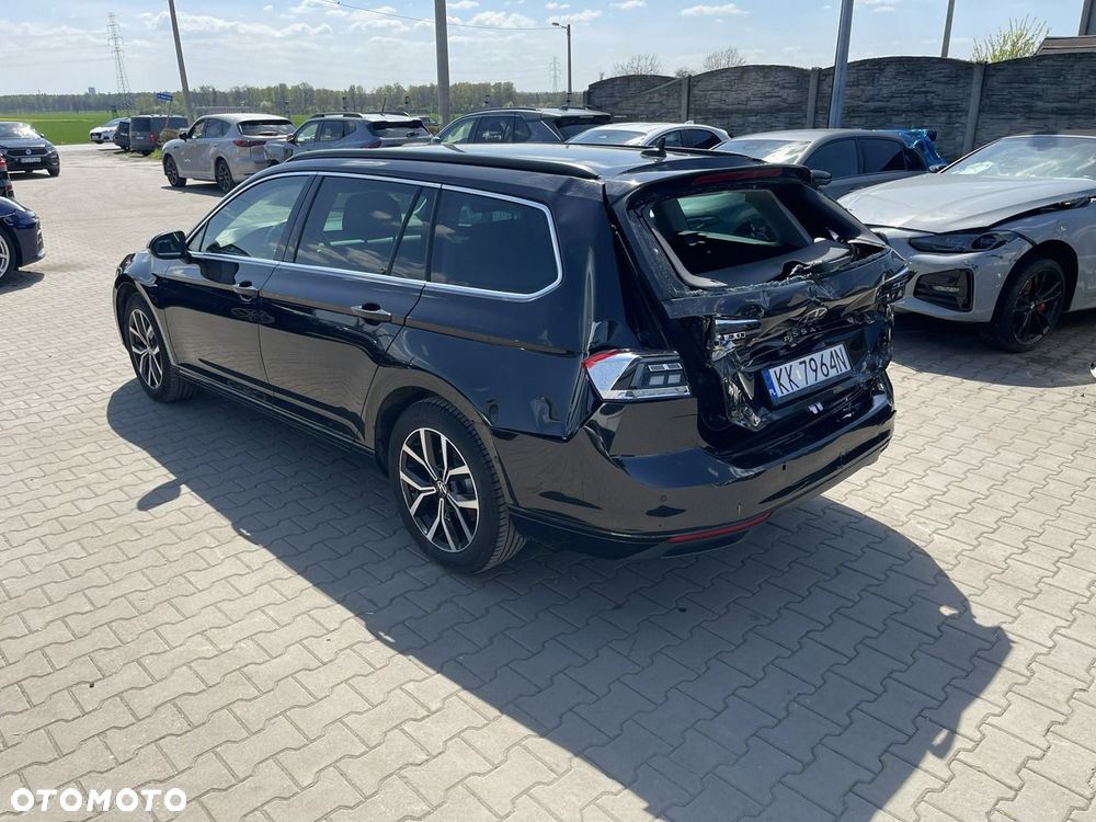 Volkswagen Passat Variant 2.0 TDI SCR DSG Conceptline - 6