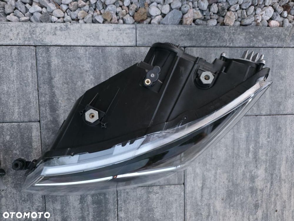 SEAT CUPRA LEON 3 III 5F1 LIFT Lampy przód Full Led 5F1941007L 5F1941008L - 8