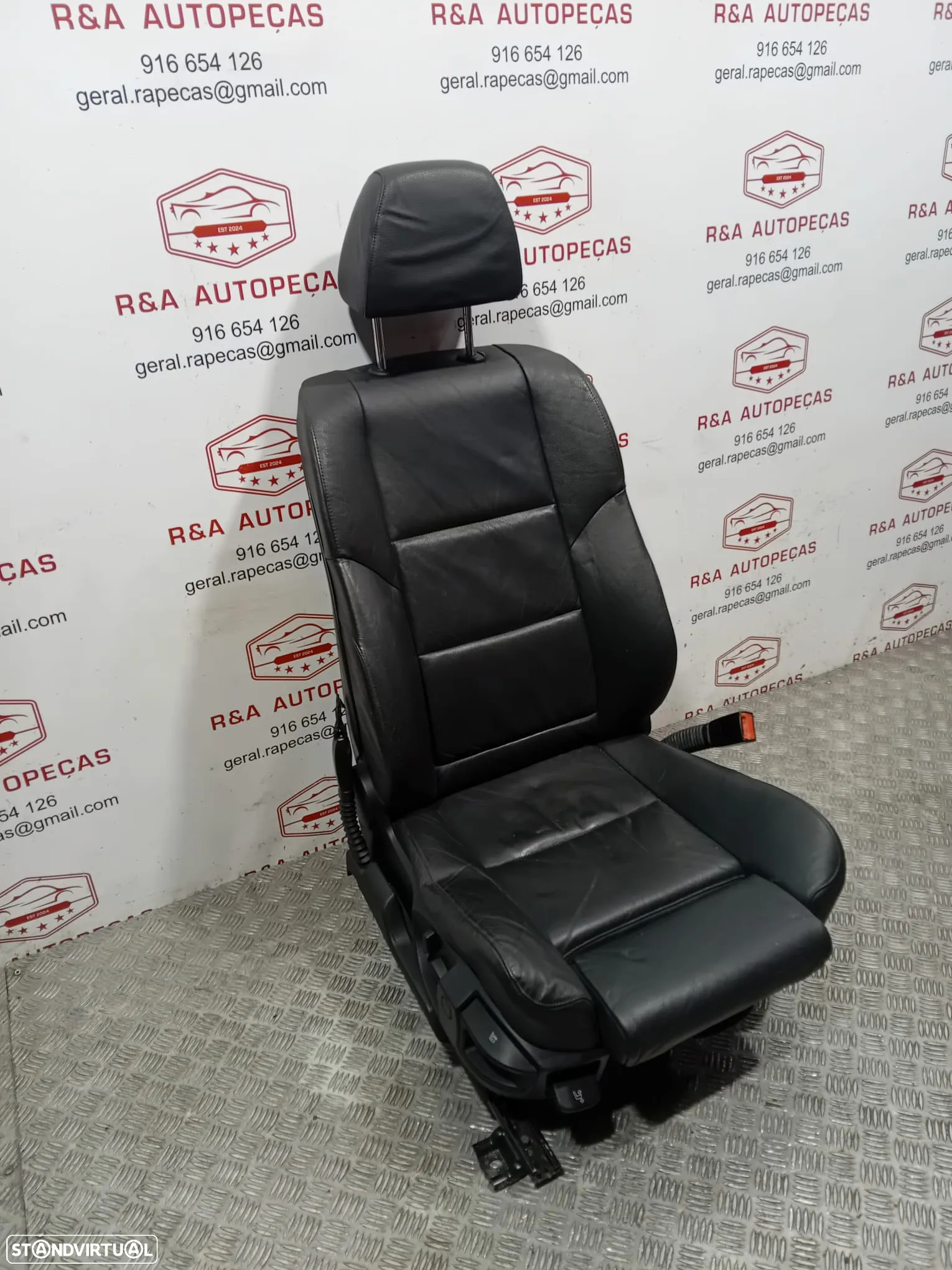Conjunto de Bancos BMW Serie 5 E61 Pack M em Pele Original - 7