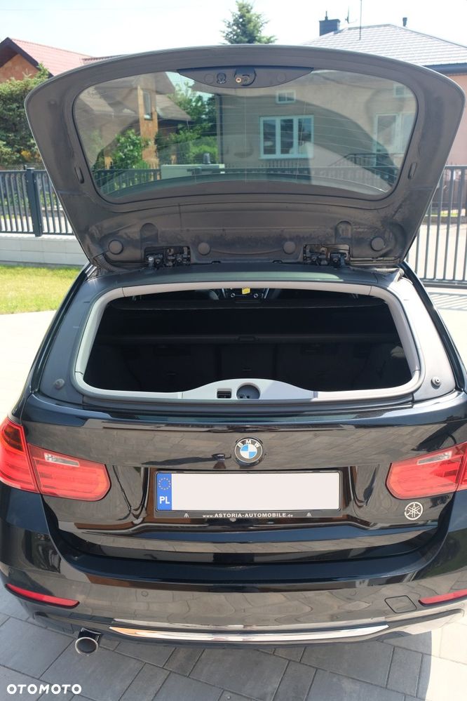 BMW Seria 3 318d Luxury Line - 10