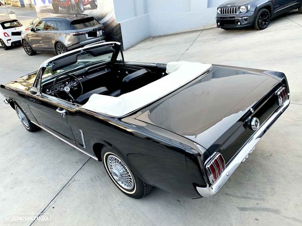 Ford Mustang - 43