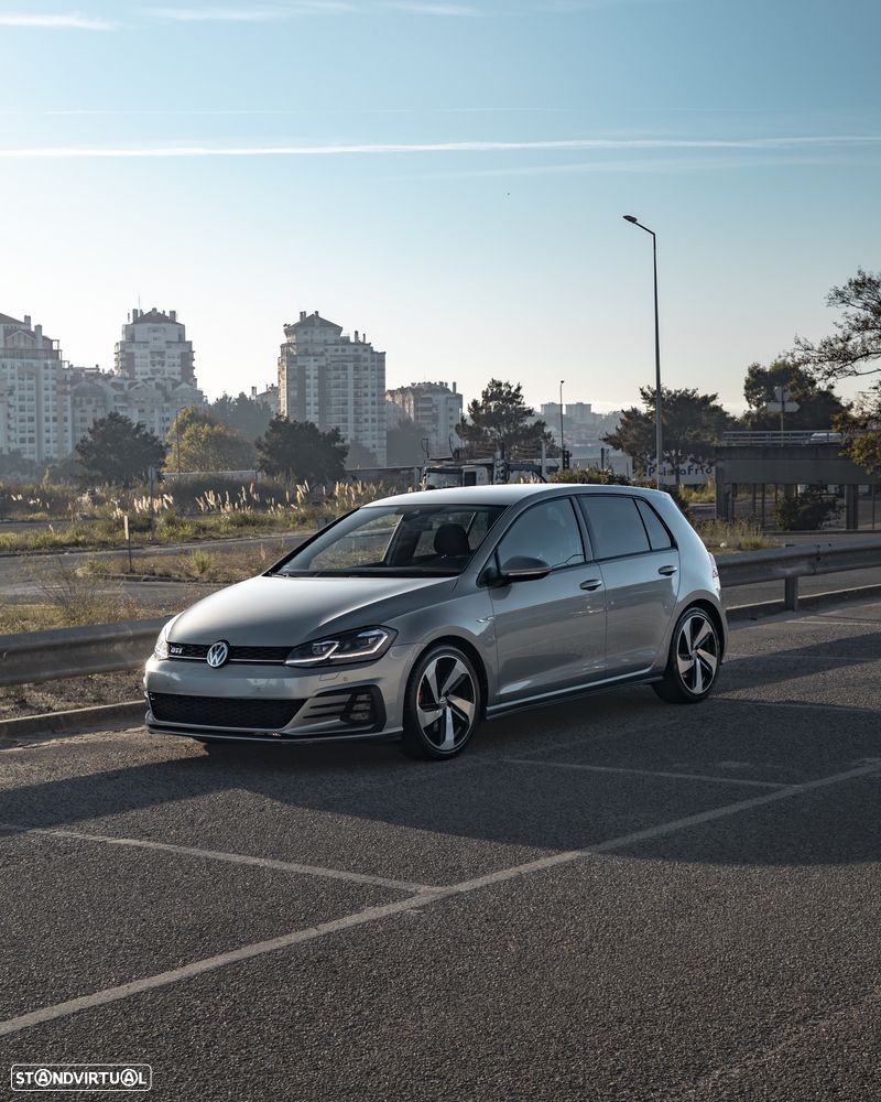 VW Golf GTI (BlueMotion ) DSG - 1