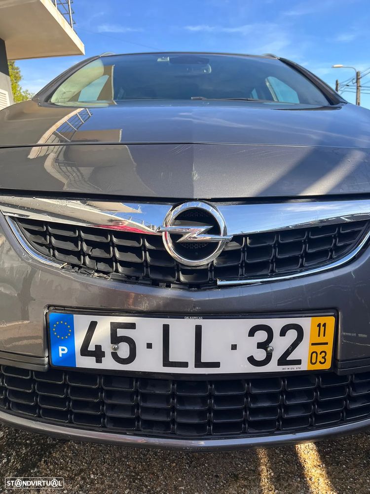 Opel Astra Sports Tourer - 40