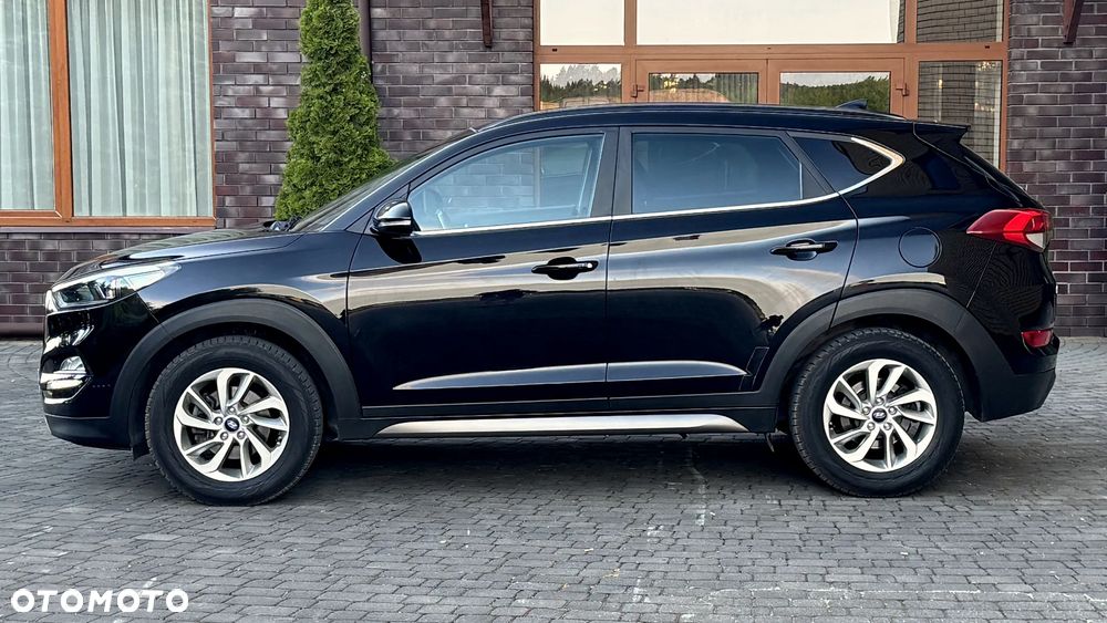 Hyundai Tucson blue 1.7 CRDi 2WD Passion Plus - 16