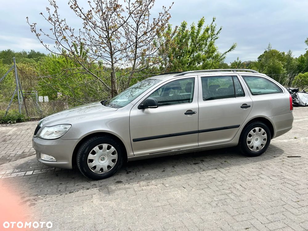 Skoda Octavia - 1