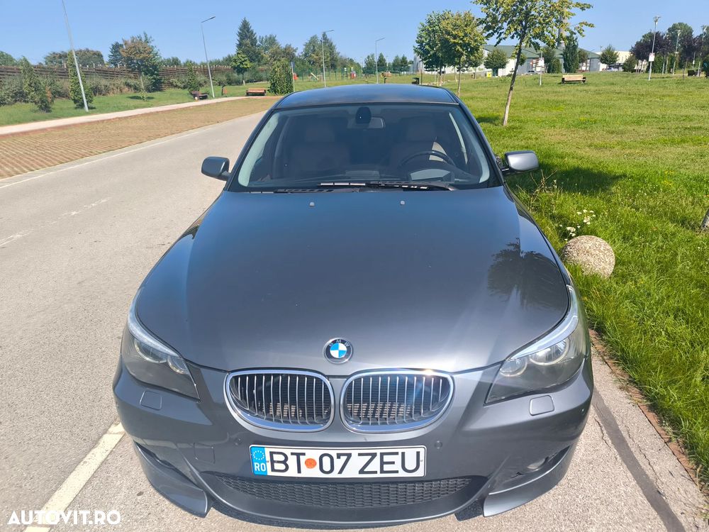BMW Seria 5 525dA - 6