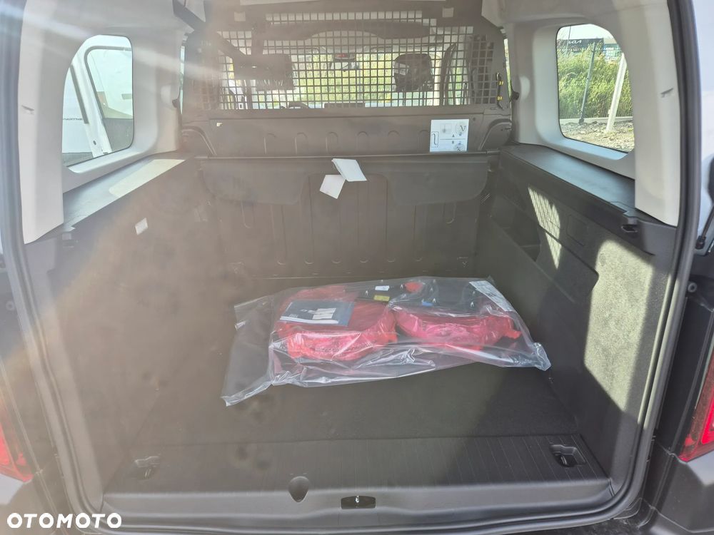 Fiat Doblo Combi 1.5 BlueHDI S&S L2 - 14