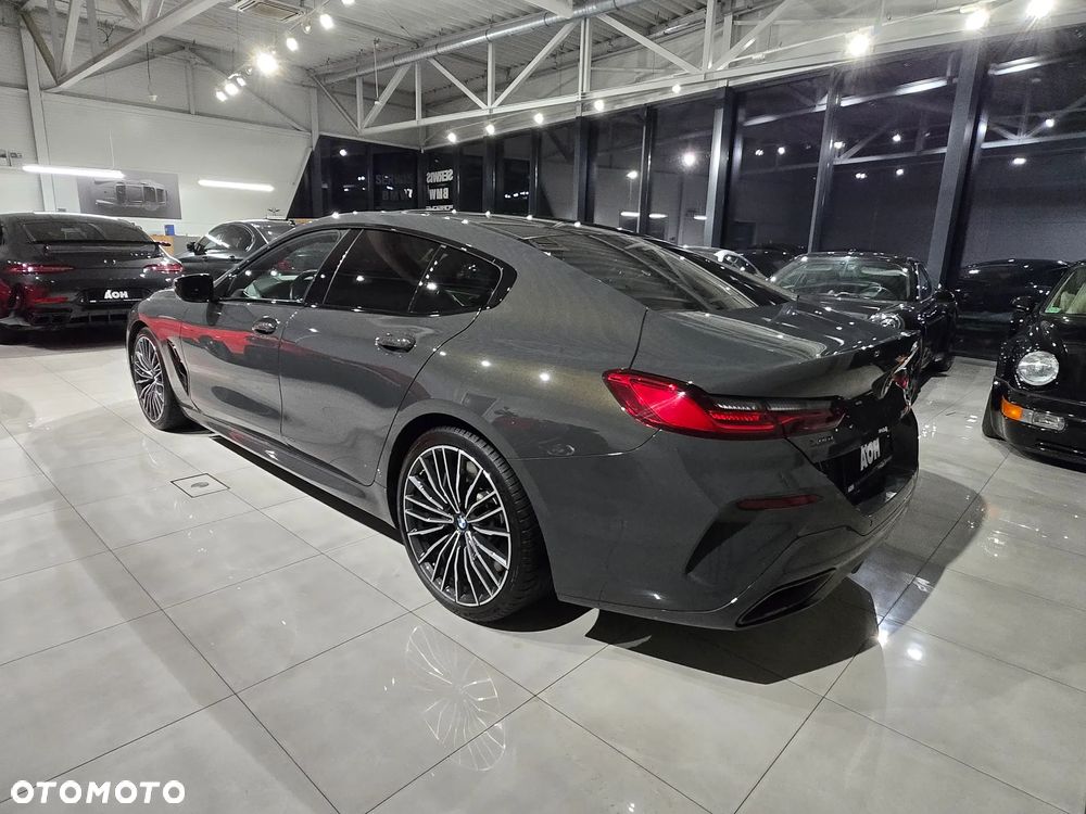BMW Seria 8 - 9