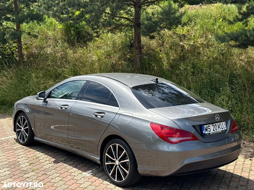 Mercedes-Benz CLA 180 BlueEfficiency Edition - 4