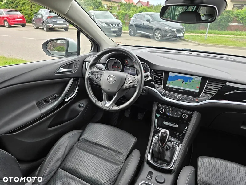 Opel Astra 1.4 Turbo Sports Tourer Innovation - 32
