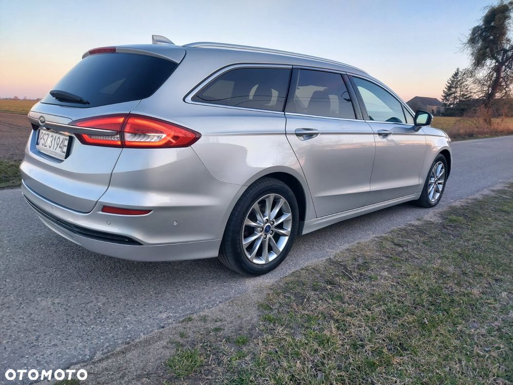 Ford Mondeo 2.0 TDCi STart-Stopp PowerShift-Aut Titanium - 5