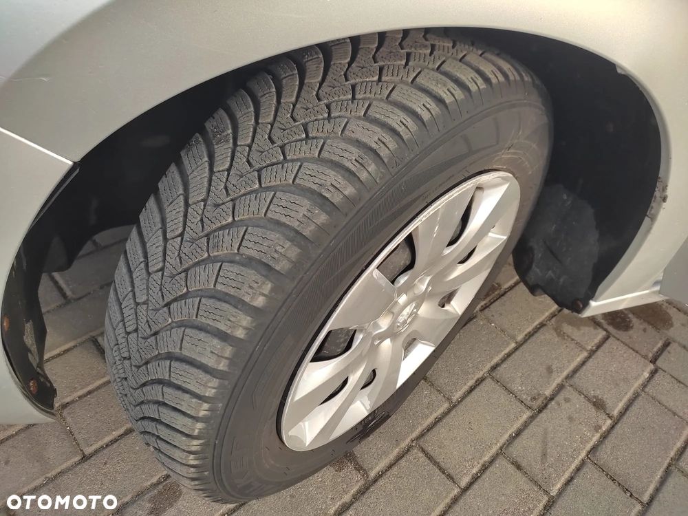 Peugeot 301 1.6 HDi Active - 13