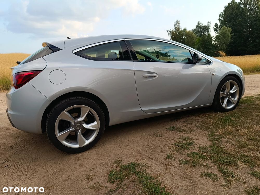 Opel Astra - 24
