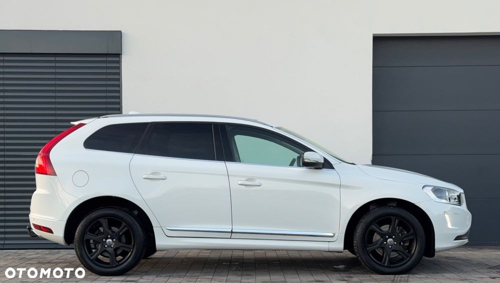 Volvo XC 60 D4 Geartronic Summum - 3