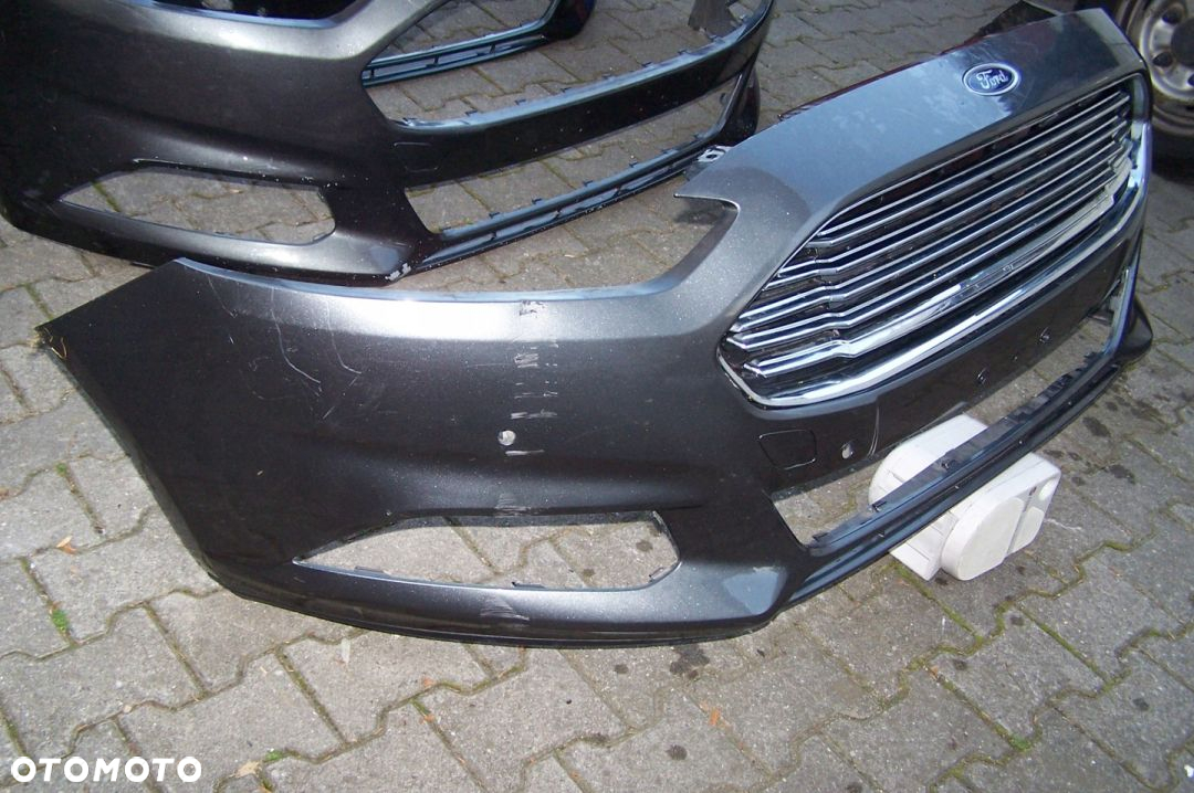 Ford Mondeo mk5 zderzak przedni - 2