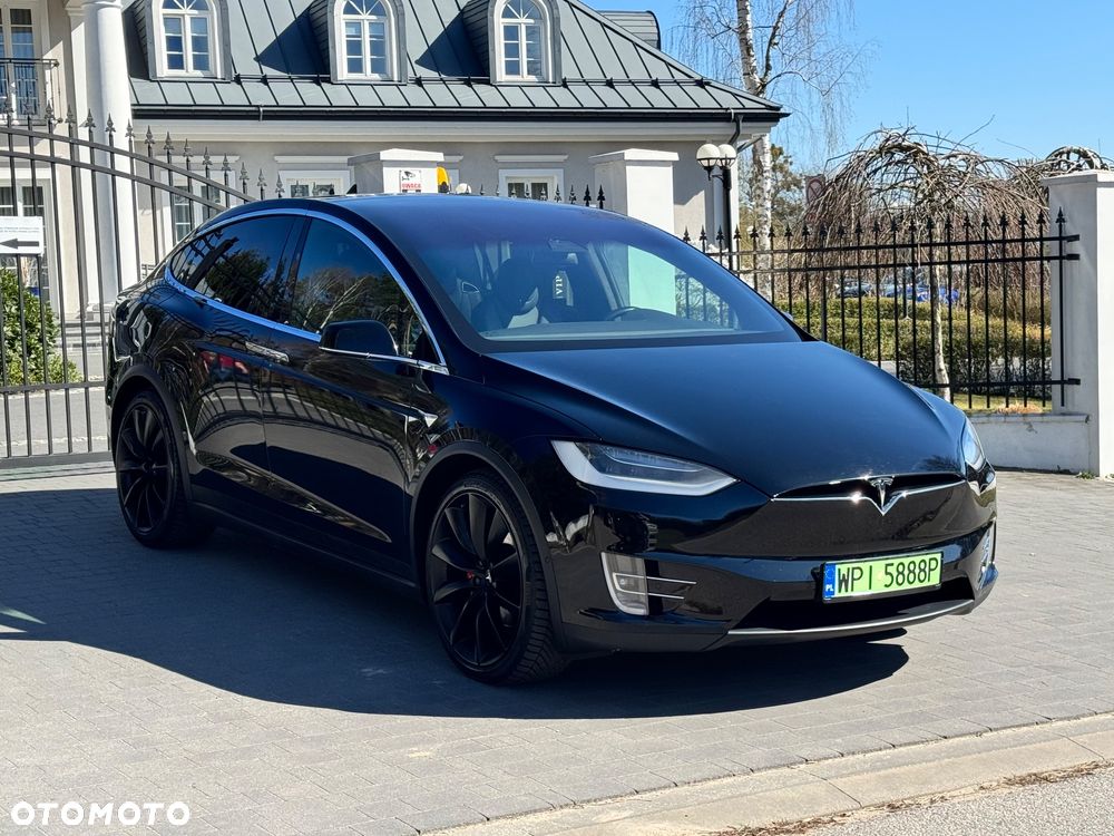 Tesla Model X Performance - 9