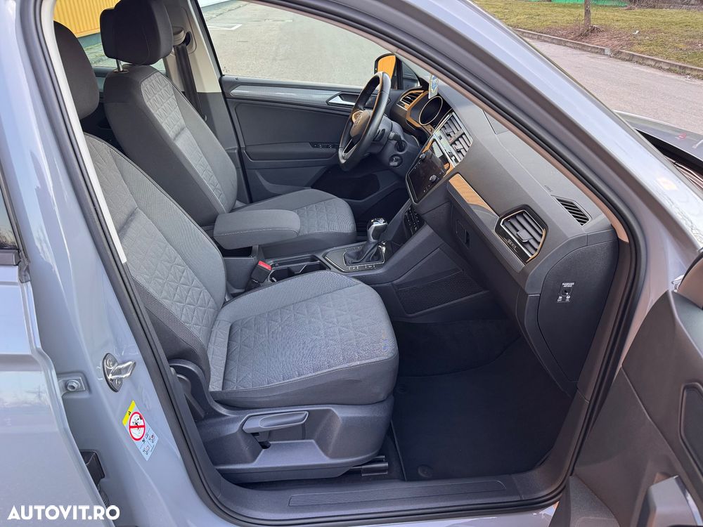 Volkswagen Tiguan 2.0 TDI SCR DSG R-Line - 17