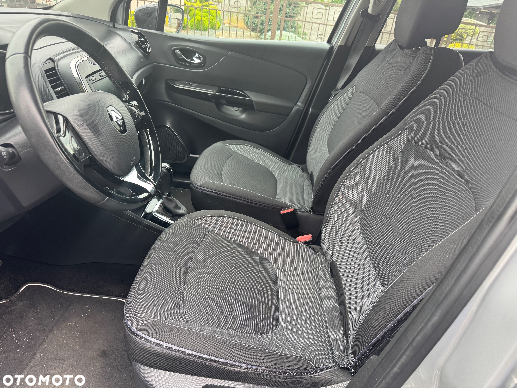Renault Captur (ENERGY) dCi 90 EDC LIMITED - 14