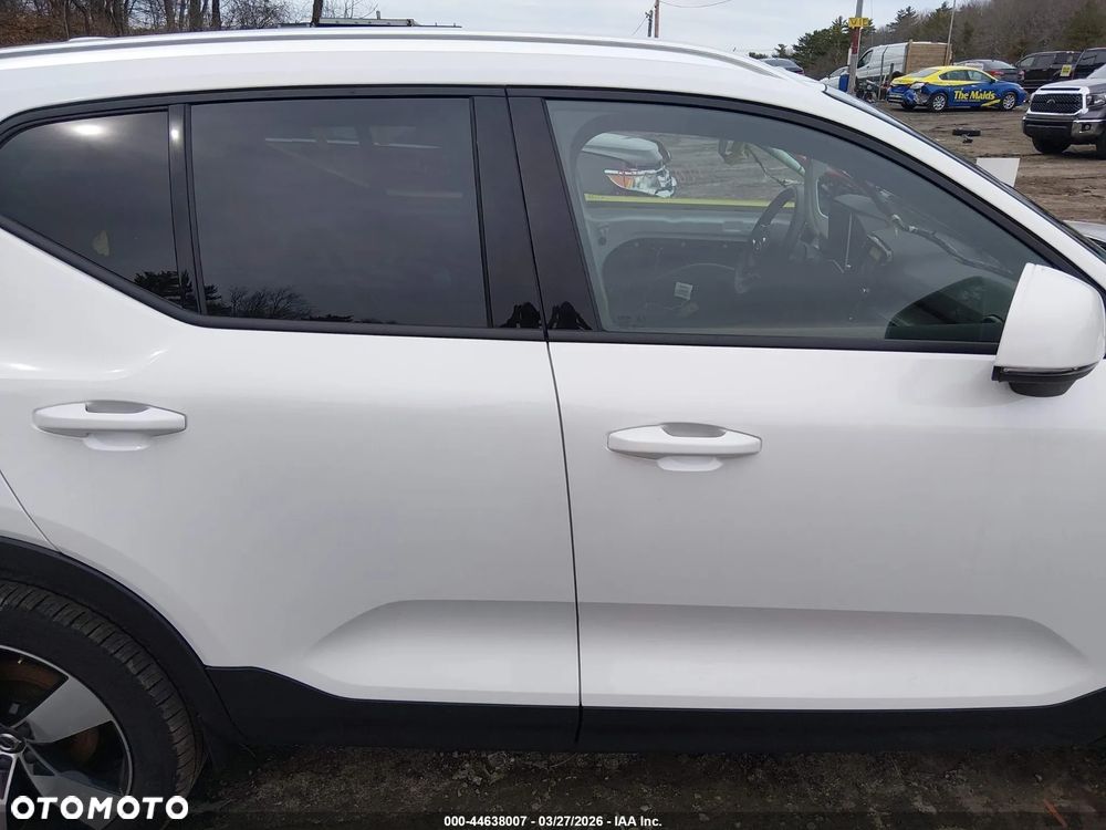 Volvo XC 40 T5 AWD Momentum - 15