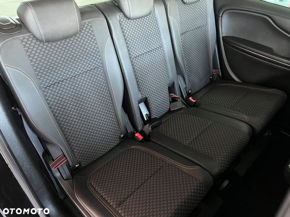 Opel Zafira - 32