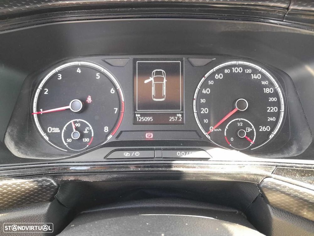 VW T-Cross 1.0 TSI Life - 4