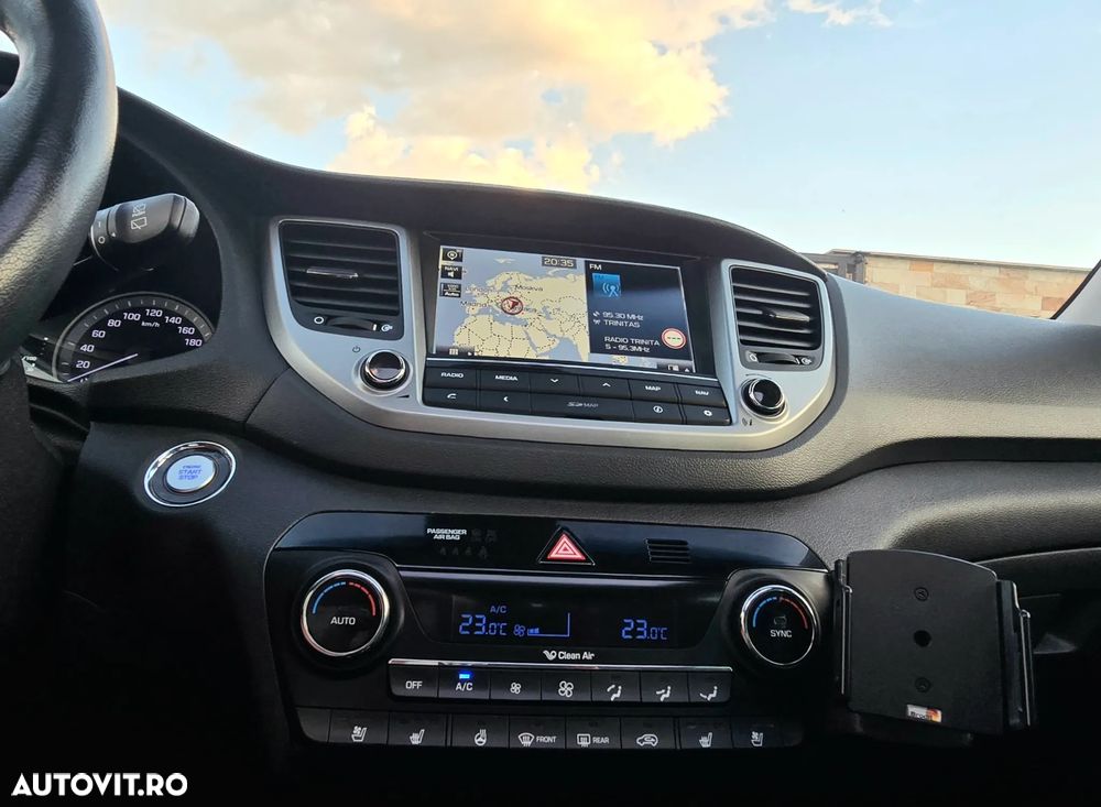 Hyundai Tucson 2.0 CRDI 4WD 6AT Luxury Pack+ - 19