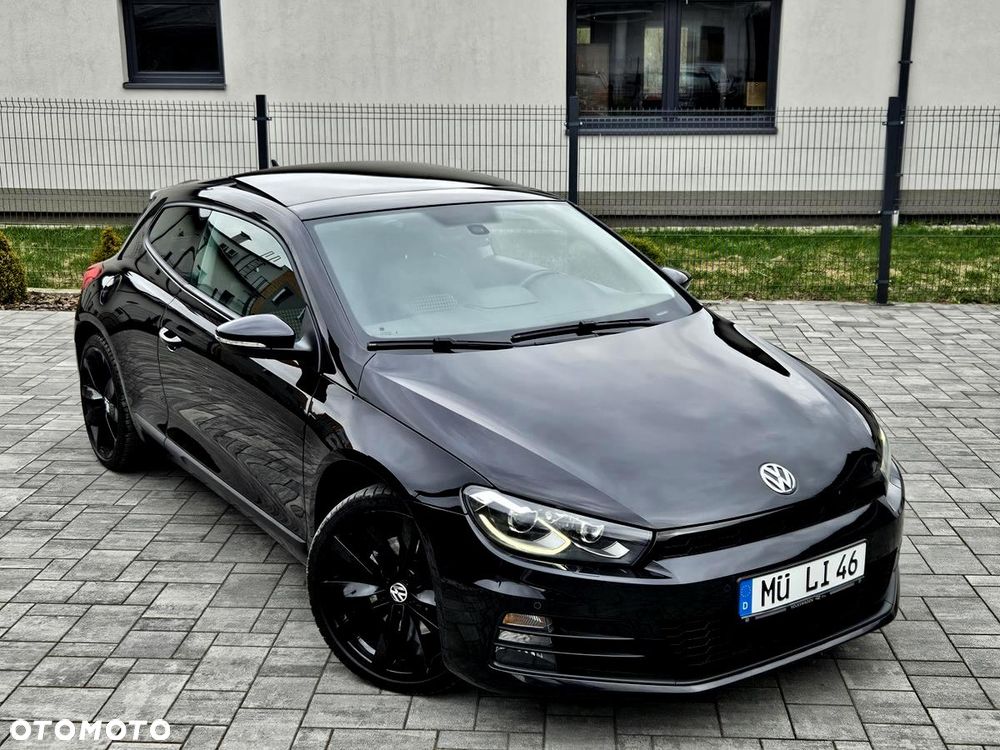 Volkswagen Scirocco 2.0 TSI BMT - 15