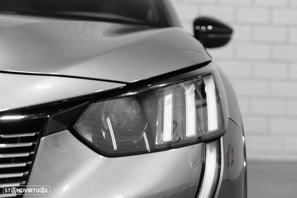 Peugeot 208 1.2 PureTech GT EAT8 - 13