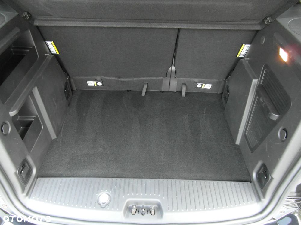 Ford Tourneo Courier 1.0 EcoBoost S&S Trend - 7