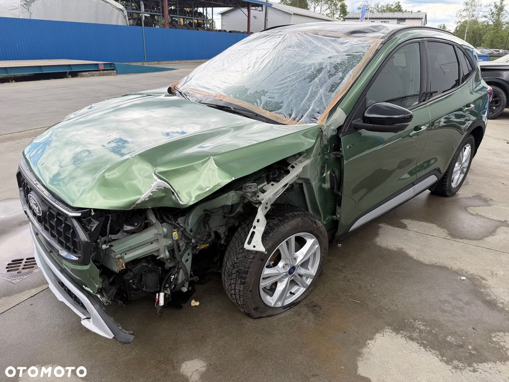 Ford Kuga - 2